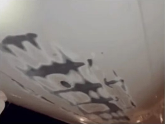 国泰航空CX764降落期间机尾触地，蒙皮受损