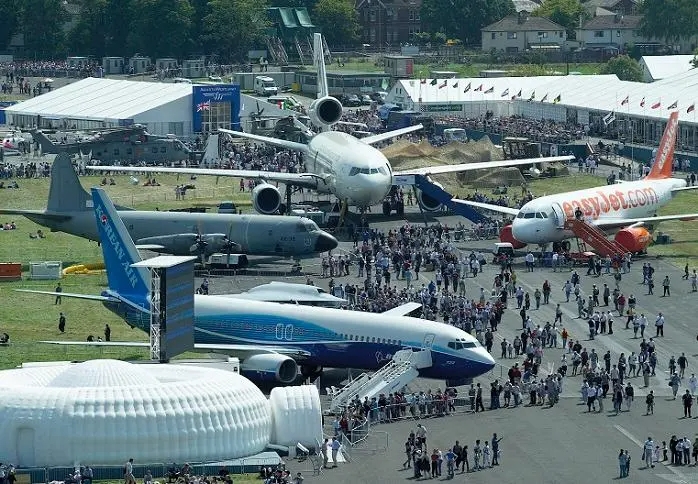 英国范堡罗国际航空业展览会